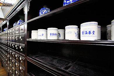 讨债RPG《追债人》上架Steam 预定2023年发行